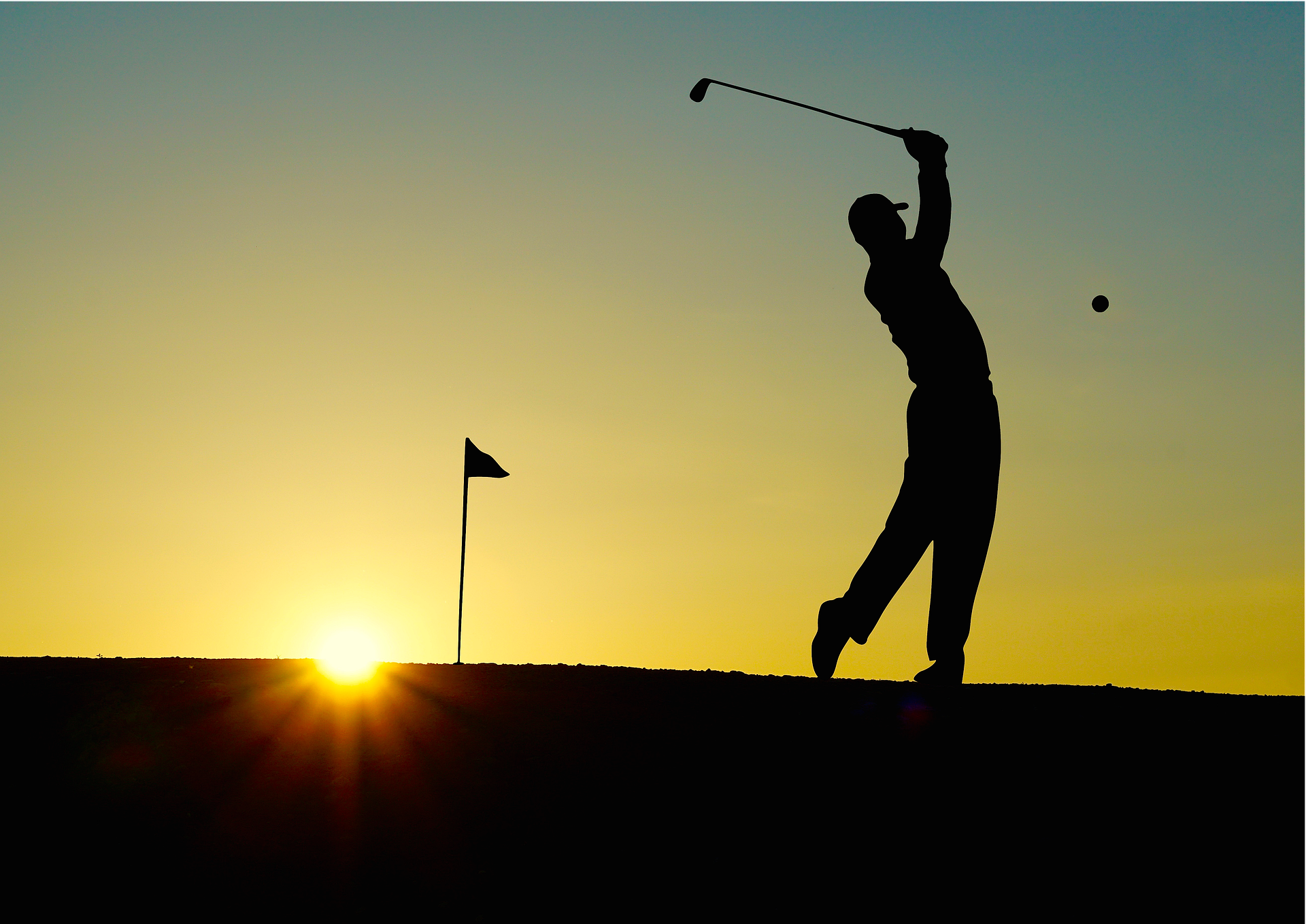 効果的なゴルフ打ちっぱなし練習法 スイング向上とリラックス効果を両得する方法